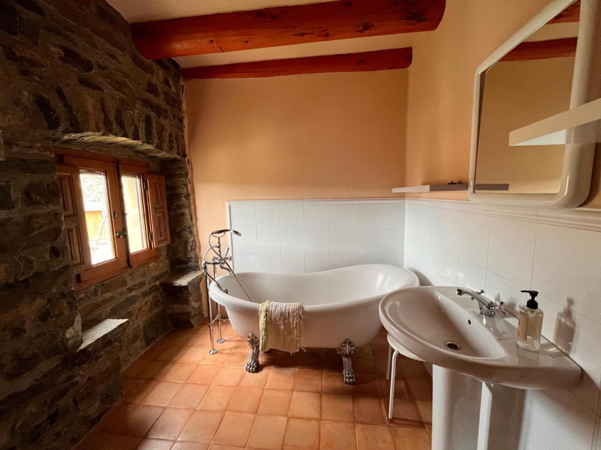 La Abadia Guest House Coscojuela de Sobrarbe Ngoại thất bức ảnh