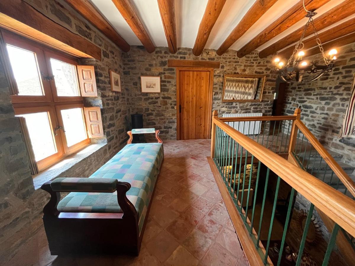 La Abadia Guest House Coscojuela de Sobrarbe Ngoại thất bức ảnh